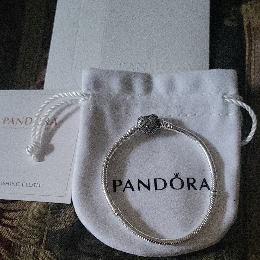 Pandora Silver Pave Heart  Snake Chain Bracelet Box Bag Cloth  Small Wrist